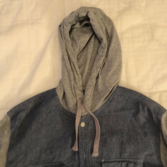 Men’s hooded button up - Picture 2 of 6